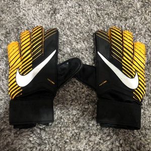Nike Goalie Gloves